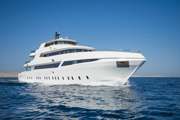 yachtneu